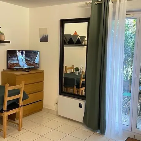 Apartment Avec Exterieur Creteil